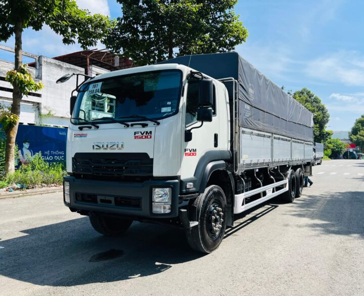 Xe tải isuzu FVM 1500 thùng mui bạt bửng nhôm Lượm