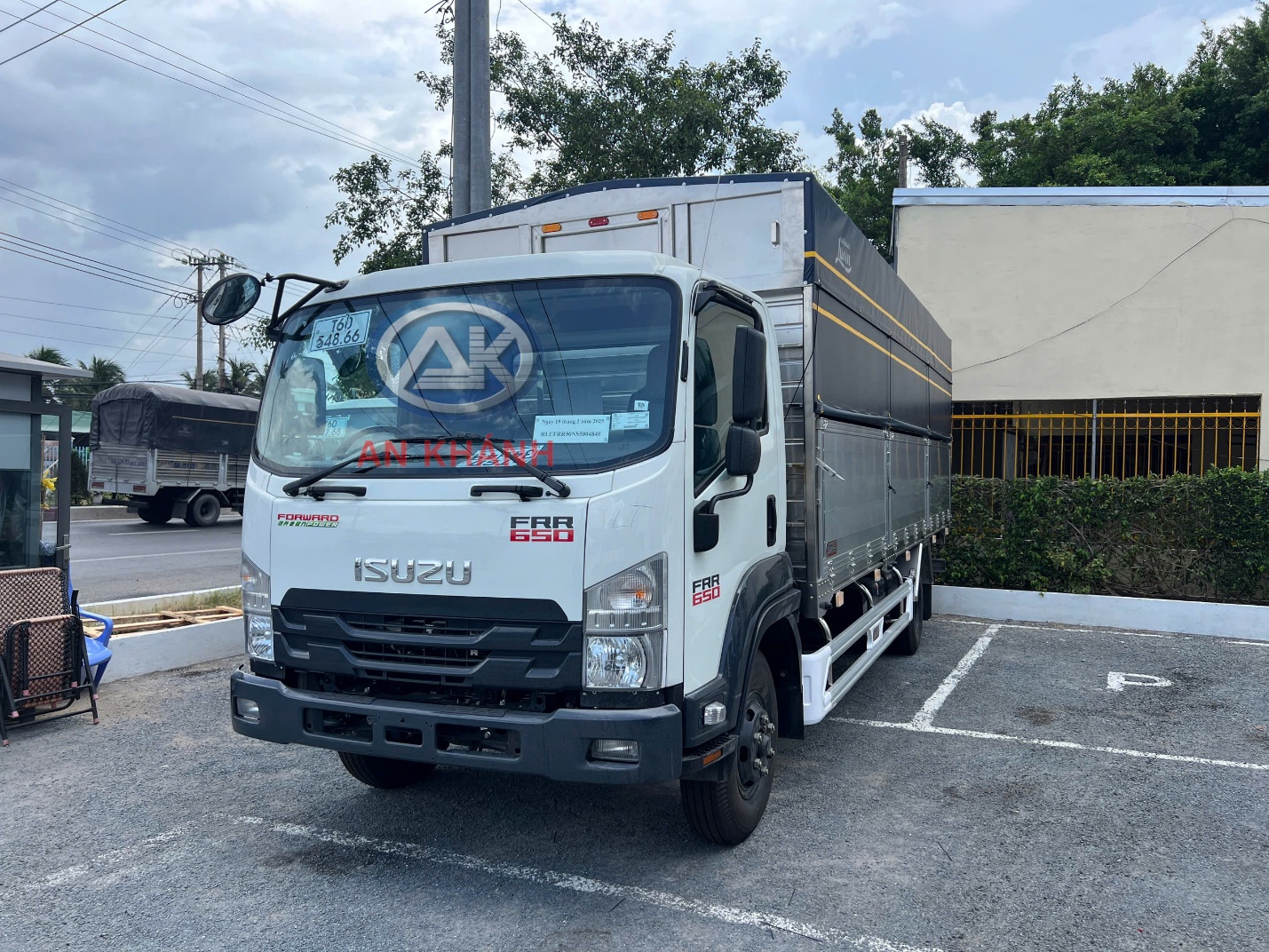 Giá Xe Tải Isuzu FRR 650 Mới Nhất | Giá Xe Tải Isuzu 6t5 Mới Nhất 16 word image 1745 16